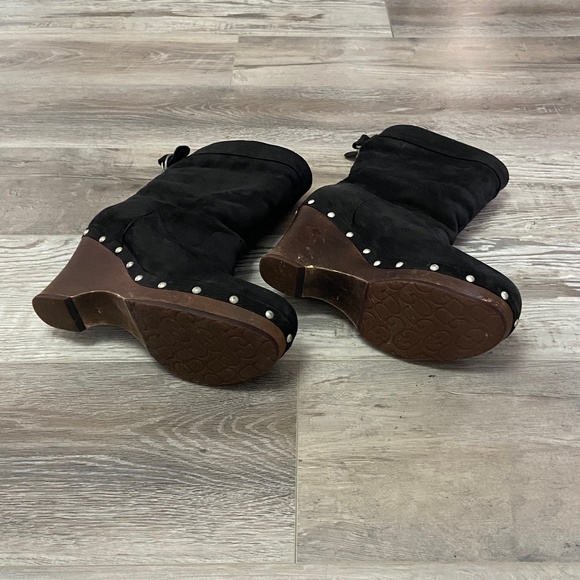 UGG Carnegie Studded Wedge Boot - Picture 7 of 10